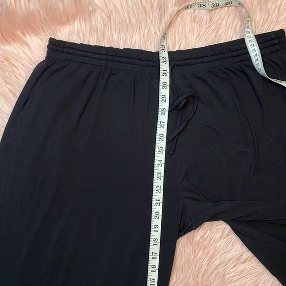 Athleta Black High Rise Cropped Wide Leg Pants Size 1X - Picture 7 of 8